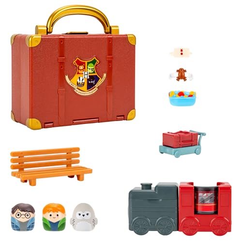 Squish-a-longs “Harry Potter” ...Accessories and Hogwarts Trunk - down 61.15% (£11.00) to £6.99 from £17.99