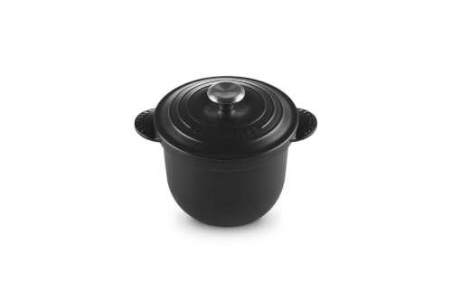 Le Creuset Enameled Cast Iron ...m, Matte Black, 41110180000460 - down 29.92% (£67.31) to £157.69 from £225.00