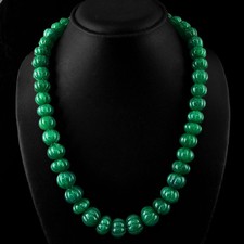 FINEST EVER 695.15 CTS EARTH MINED GREEN EMERALD CARVED BEADS NECKLACE STRAND